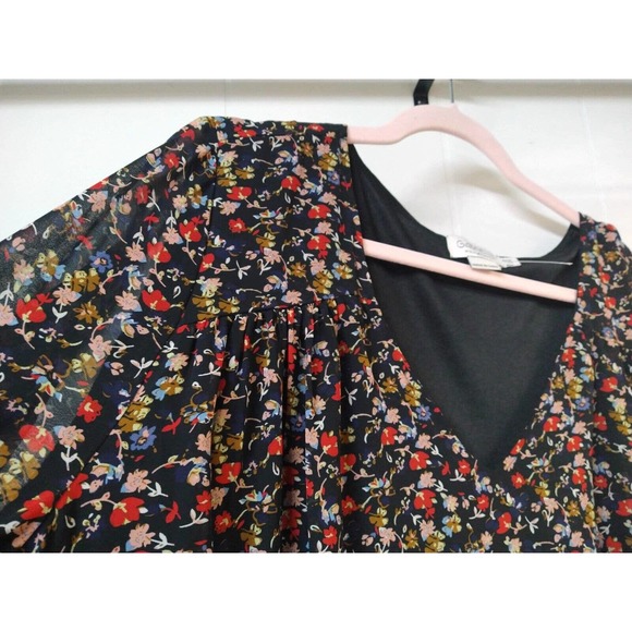 Gabrielle WM 44 (US XL 16) Black Floral Trapeze Dress Drop Bishop Sleeve V-Neck - Picture 6 of 6